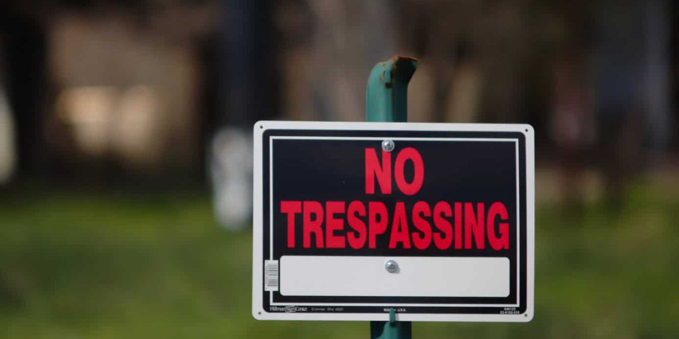 no trespassing sign roblox id