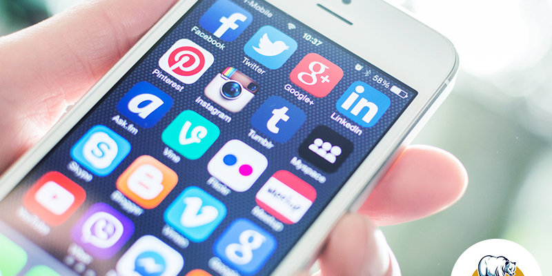 Suicide Postvention and Social Media social media and suicide postvention